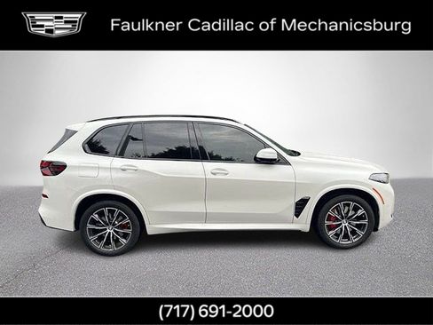 Used 2026 BMW X5 xDrive40i w/ M Sport Package AWD/4WD image 4