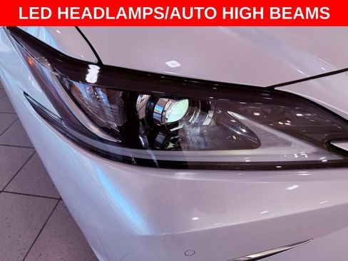 Certified 2024 Lexus ES 350 w/ Premium Package image 9