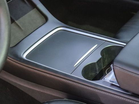 Used 2023 Tesla Model 3 Standard Range RWD image 21