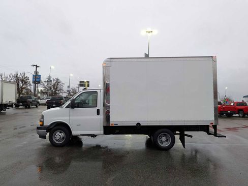 New 2024 Chevrolet Express 3500 w/ Power Convenience Package image 4