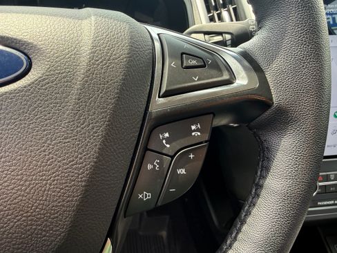 Used 2023 Ford Edge SEL w/ Convenience Package AWD/4WD image 16