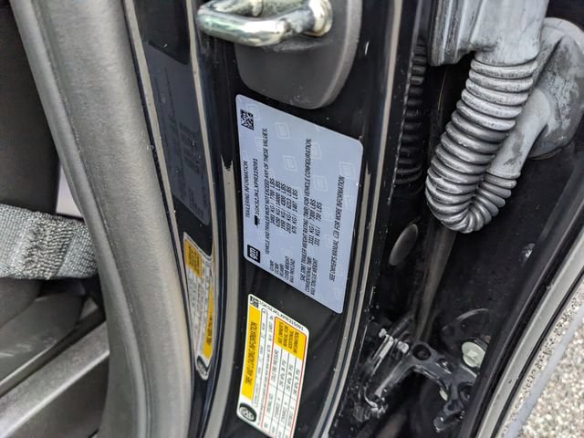 Used 2023 GMC Yukon XL Denali AWD/4WD image 38