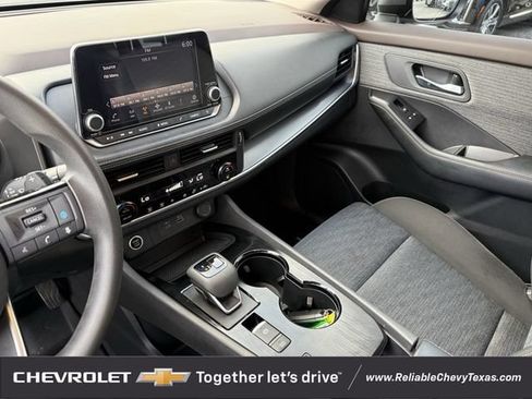 Used 2023 Nissan Rogue SV FWD image 18