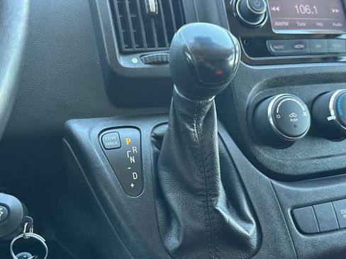 Used 2020 RAM ProMaster 1500 w/ Interior Convenience Group FWD image 18
