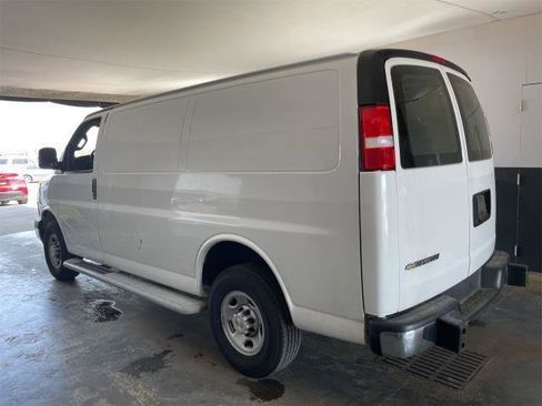 Used 2024 Chevrolet Express 2500 w/ Driver Convenience Package image 3