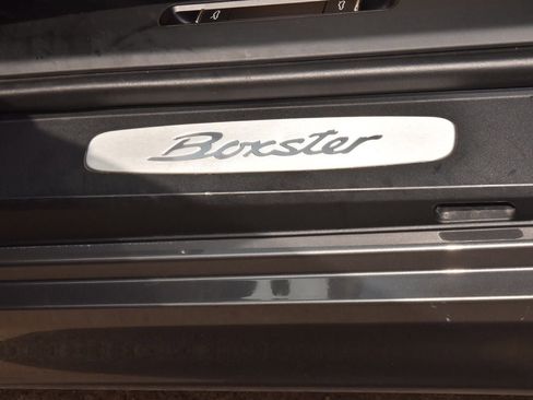 Used 2013 Porsche Boxster w/ Infotainment Pkg RWD image 29