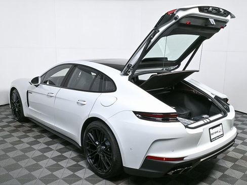 Certified 2026 Porsche Panamera Turbo image 33