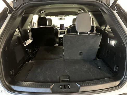 Used 2020 Ford Explorer ST w/ Premium Technology Package image 27