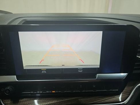 Used 2023 Chevrolet Silverado 1500 LT image 6