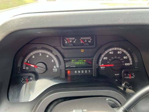 Used 2011 Ford E-250 and Econoline 250 w/ PWR Group image 23