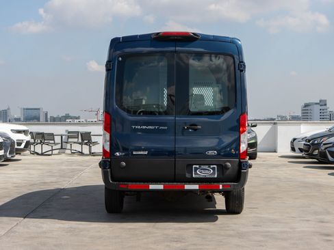 Used 2019 Ford Transit 250 148 Medium Roof image 7