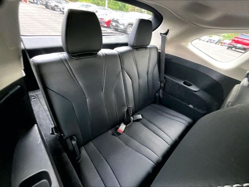 Used 2023 Acura MDX SH-AWD w/ Technology Package image 27