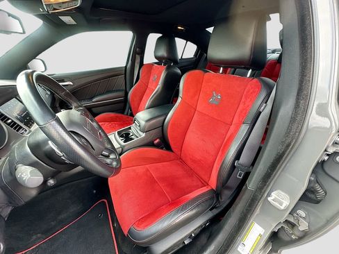 Used 2023 Dodge Charger Scat Pack w/ Plus Group RWD image 21