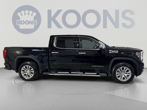 Used 2024 GMC Sierra 1500 Denali w/ Technology Package AWD/4WD image 12