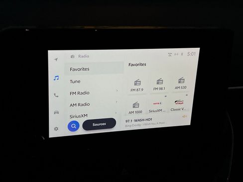 Used 2023 Toyota Corolla LE image 18