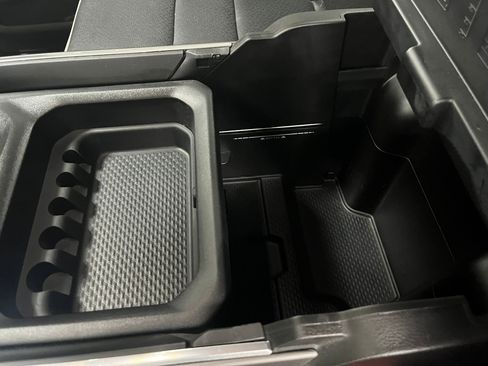 Used 2022 RAM 1500 Laramie w/ Sport Appearance Package image 30