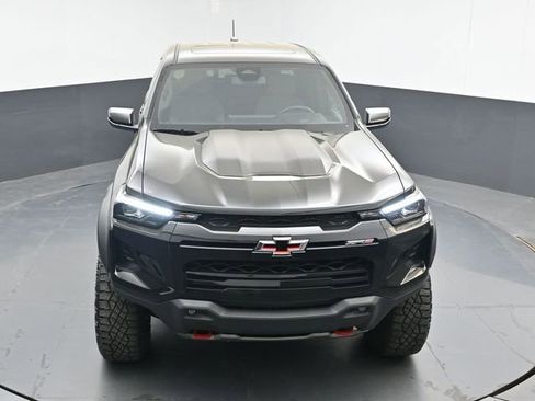 Used 2024 Chevrolet Colorado ZR2 AWD/4WD image 32