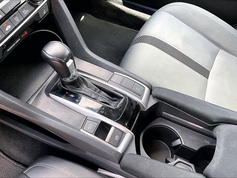 Used 2020 Honda Civic EX image 17
