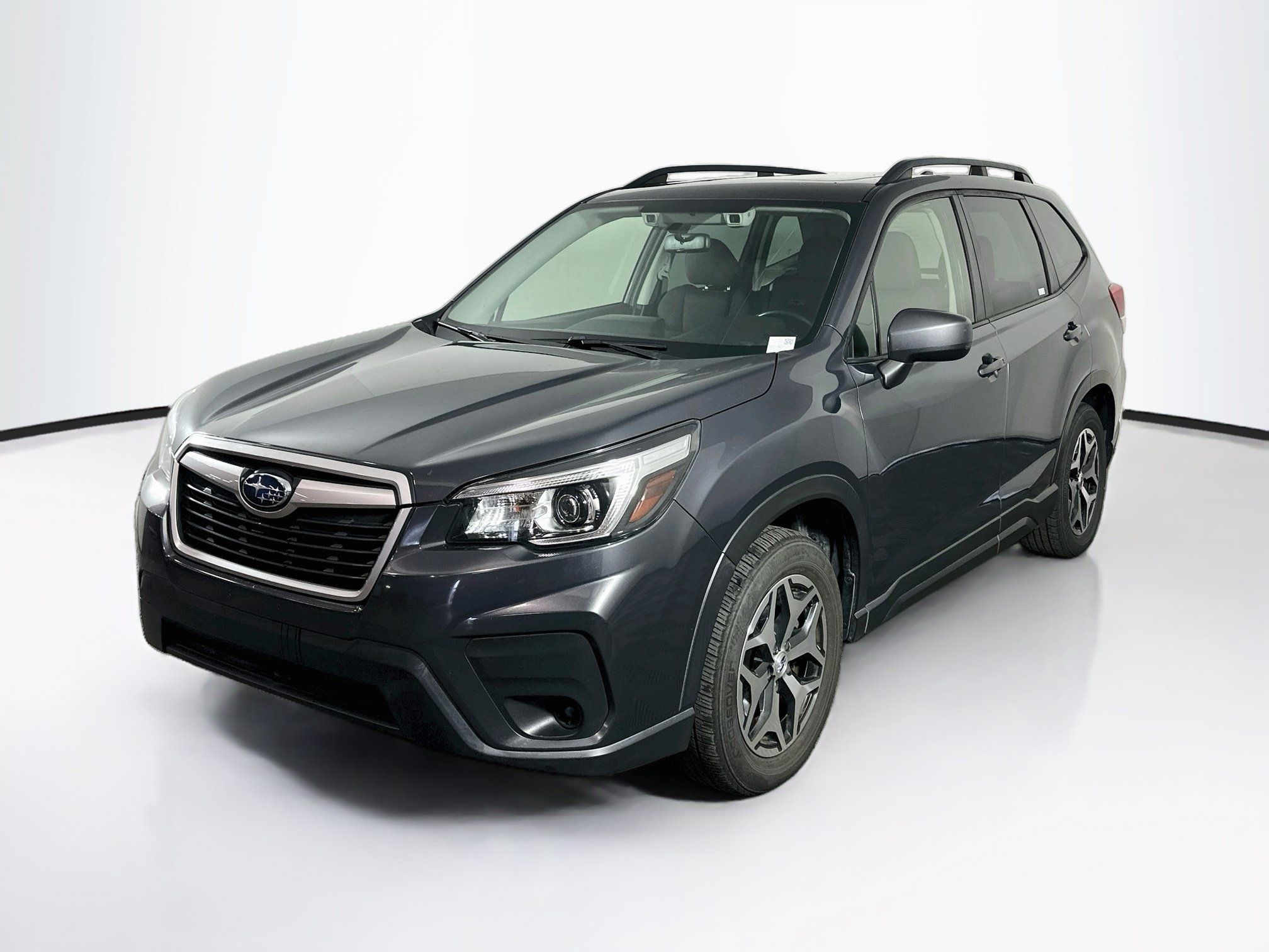 Used 2020 Subaru Forester Premium AWD/4WD image 3