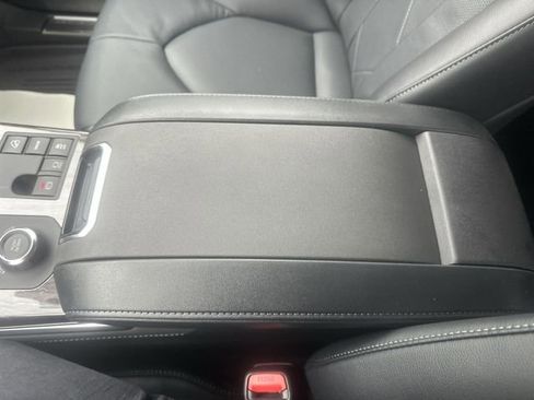 New 2026 Toyota Highlander Platinum AWD/4WD image 26
