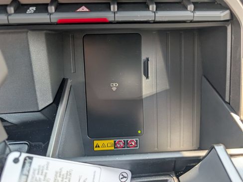 New 2026 Toyota Sequoia Platinum AWD/4WD image 19