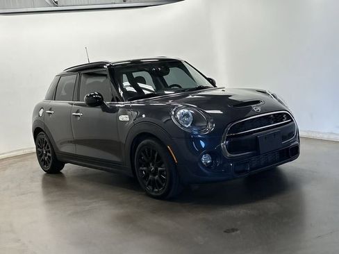 Used 2019 MINI Cooper S FWD image 30