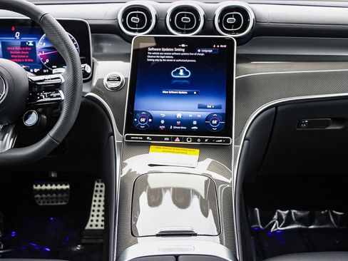 New 2026 Mercedes-Benz GLC 43 AMG 4MATIC image 13