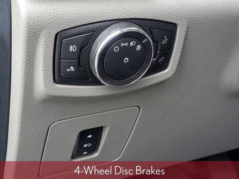 Used 2017 Ford F150 XLT w/ Equipment Group 302A Luxury AWD/4WD image 16