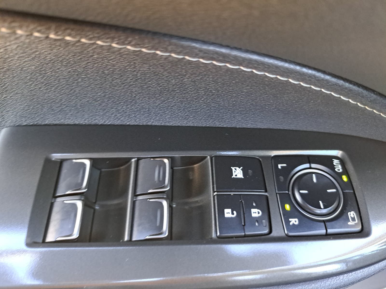 Used 2024 Lexus NX 350 AWD w/ Cold Area Package image 31