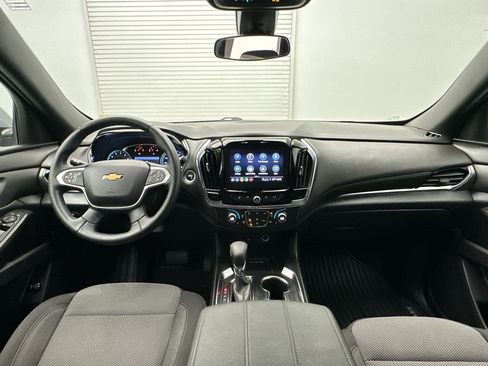 Certified 2023 Chevrolet Traverse LT AWD/4WD image 16