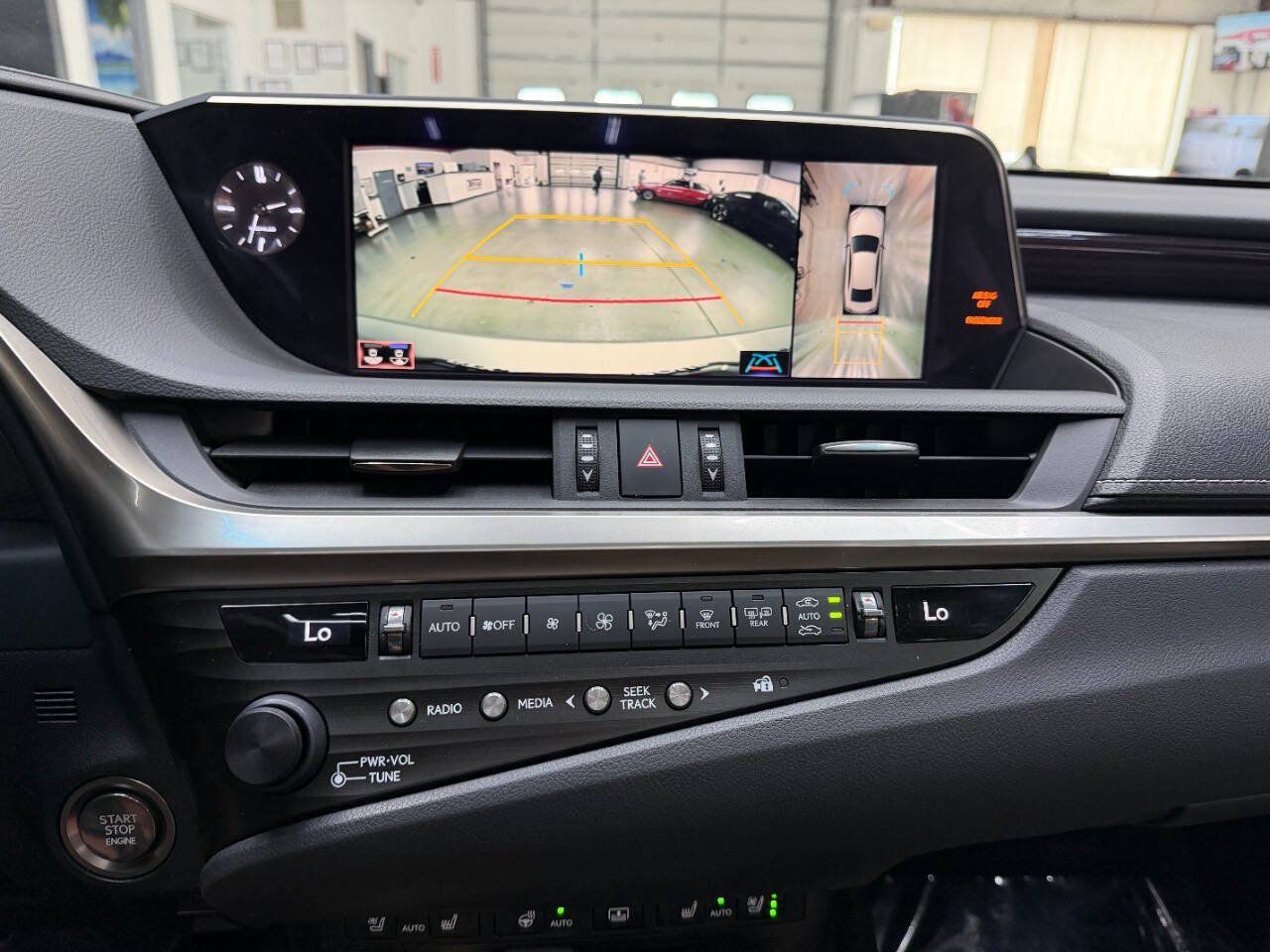 Used 2019 Lexus ES 350 w/ Accessory Package 2 FWD image 28