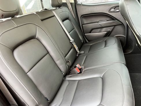 Used 2022 Chevrolet Colorado ZR2 w/ ZR2 Midnight Special Edition AWD/4WD image 27