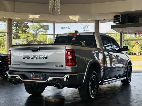 Used 2025 RAM 1500 Laramie AWD/4WD image 7