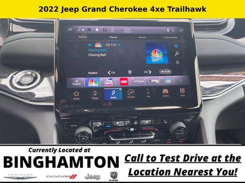 Used 2022 Jeep Grand Cherokee Trailhawk image 14