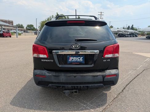 Used 2012 Kia Sorento EX w/ EX V6 Premium Pkg AWD/4WD image 6