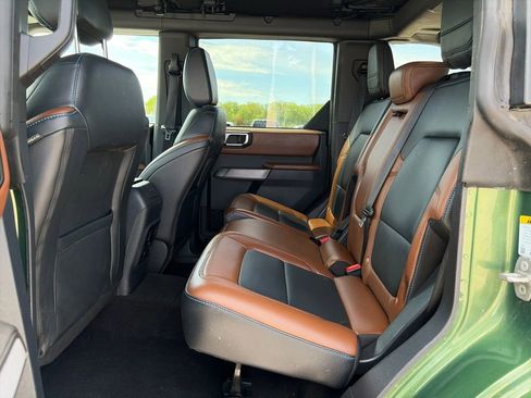 Used 2022 Ford Bronco Outer Banks w/ Sasquatch Package AWD/4WD image 33