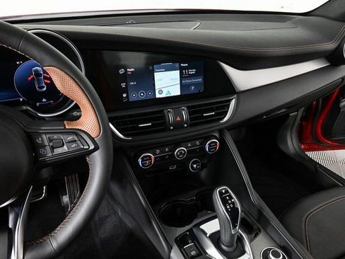 New 2025 Alfa Romeo Giulia w/ Driving Assist Package RWD image 15