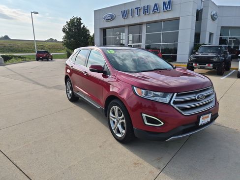 Used 2015 Ford Edge Titanium w/ Equipment Group 301A FWD image 2