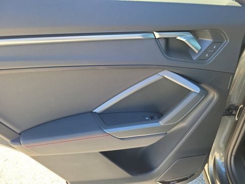 Certified 2025 Audi Q3 2.0T Premium Plus w/ Premium Plus Package image 12