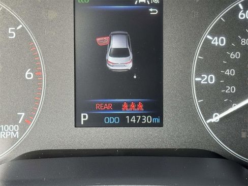 Used 2025 Toyota Corolla LE image 12