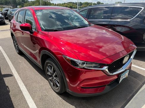 Used 2018 MAZDA CX-5 Touring w/ Preferred Equipment Package AWD/4WD image 2