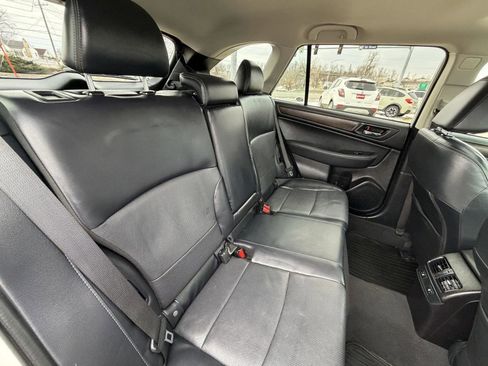Used 2017 Subaru Outback 3.6R Limited image 15