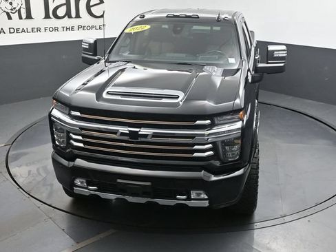 Used 2022 Chevrolet Silverado 2500 High Country w/ Z71 Off-Road Package AWD/4WD image 47