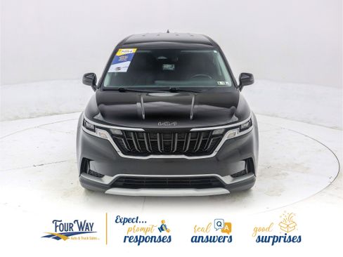 Used 2022 Kia Carnival LX image 8