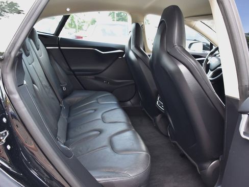 Used 2013 Tesla Model S RWD image 14