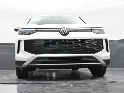 Used 2026 Volkswagen Tiguan S FWD image 27
