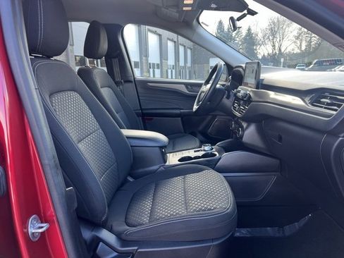 Used 2023 Ford Escape Active image 11