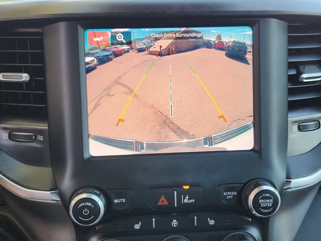Used 2024 RAM 1500 Big Horn AWD/4WD image 9