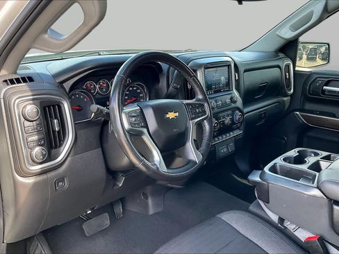 Used 2021 Chevrolet Silverado 1500 LT w/ Z71 Off-Road Package AWD/4WD image 17