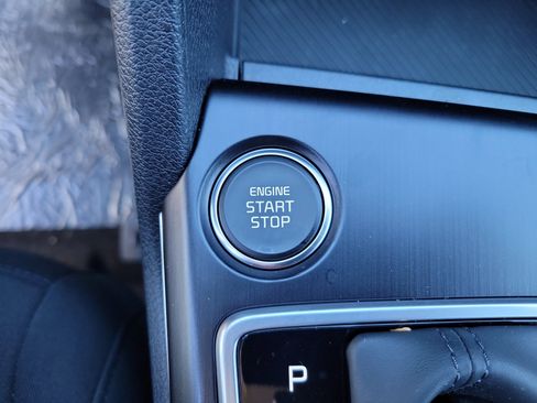 New 2026 Kia Sportage LX w/ LX Convenience Package image 12